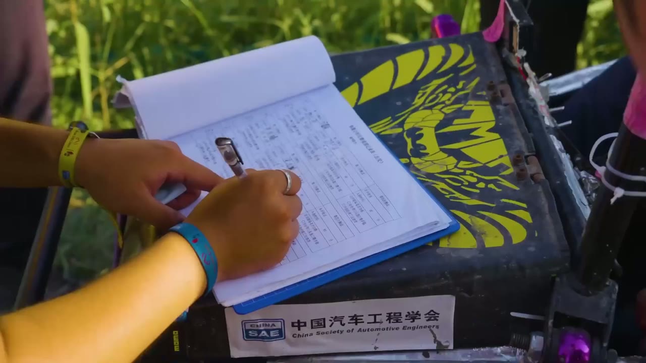 赛场直击视频封面：崇福赛场航拍与备赛现场